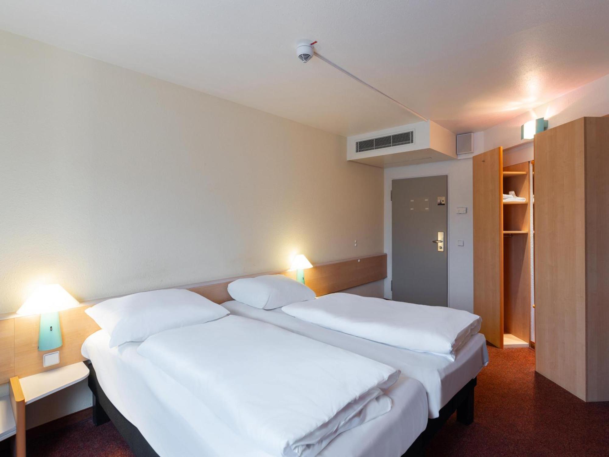 B&B Hotel Wuppertal-City Ngoại thất bức ảnh