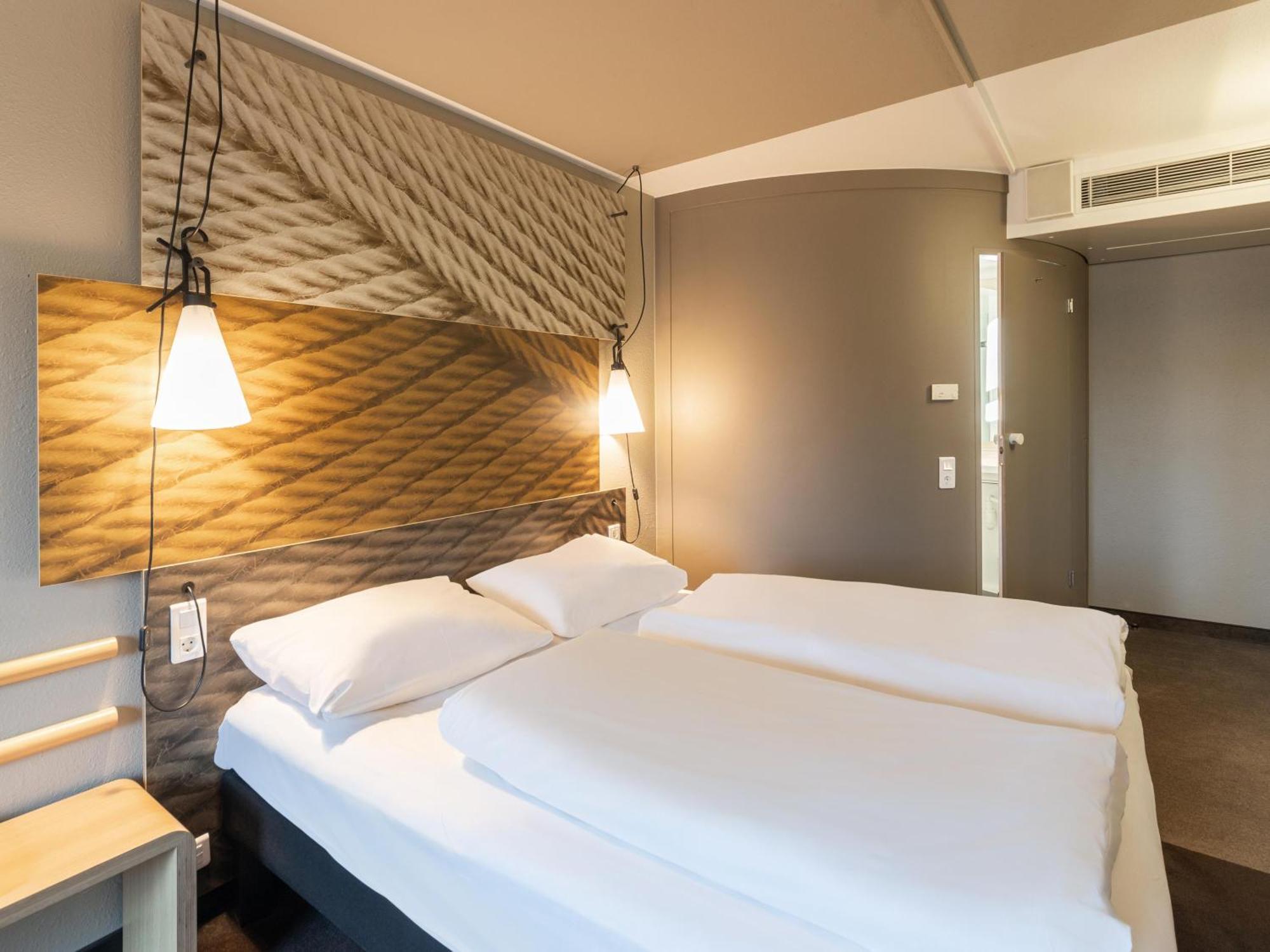 B&B Hotel Wuppertal-City Ngoại thất bức ảnh