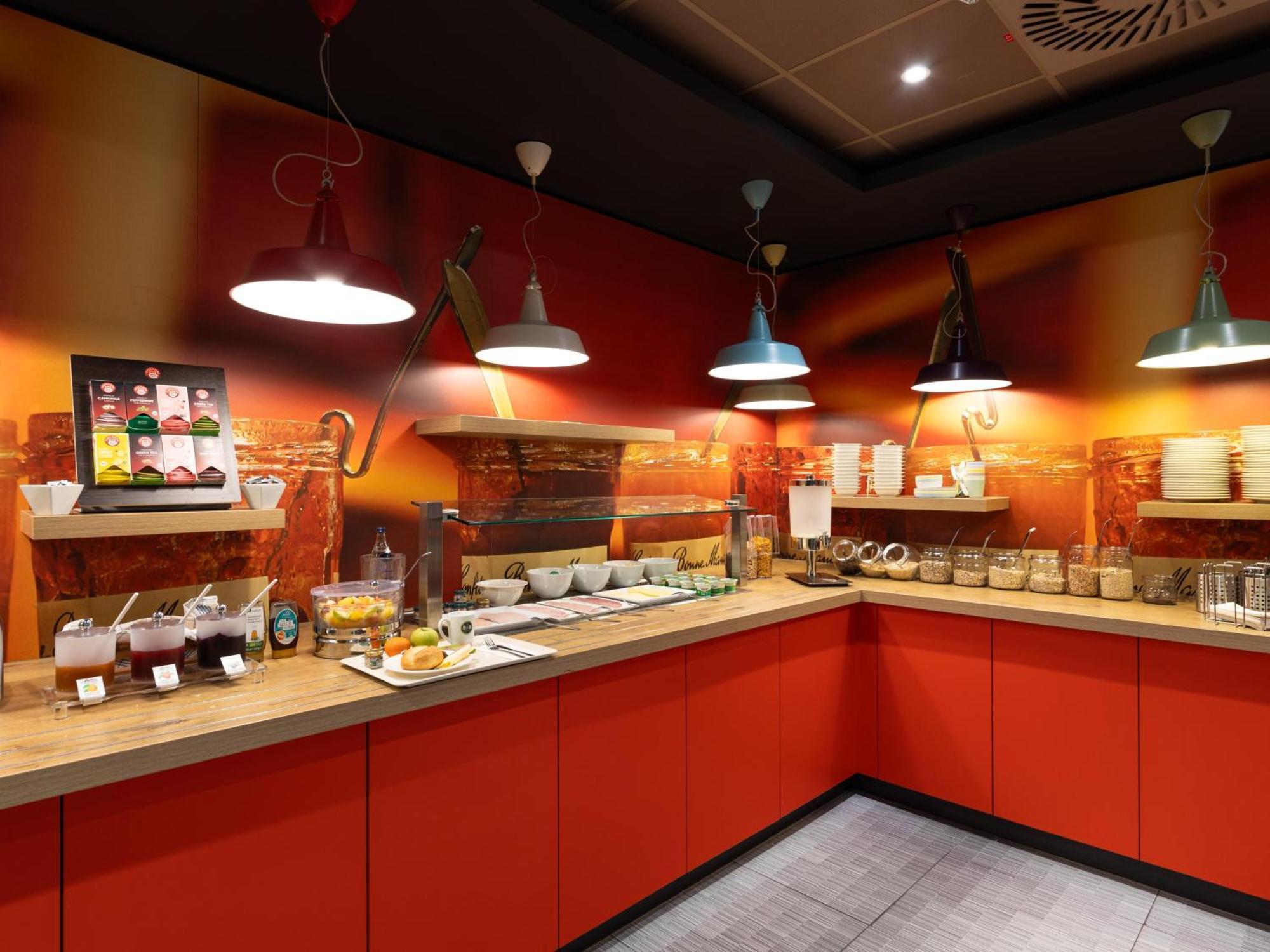 B&B Hotel Wuppertal-City Ngoại thất bức ảnh