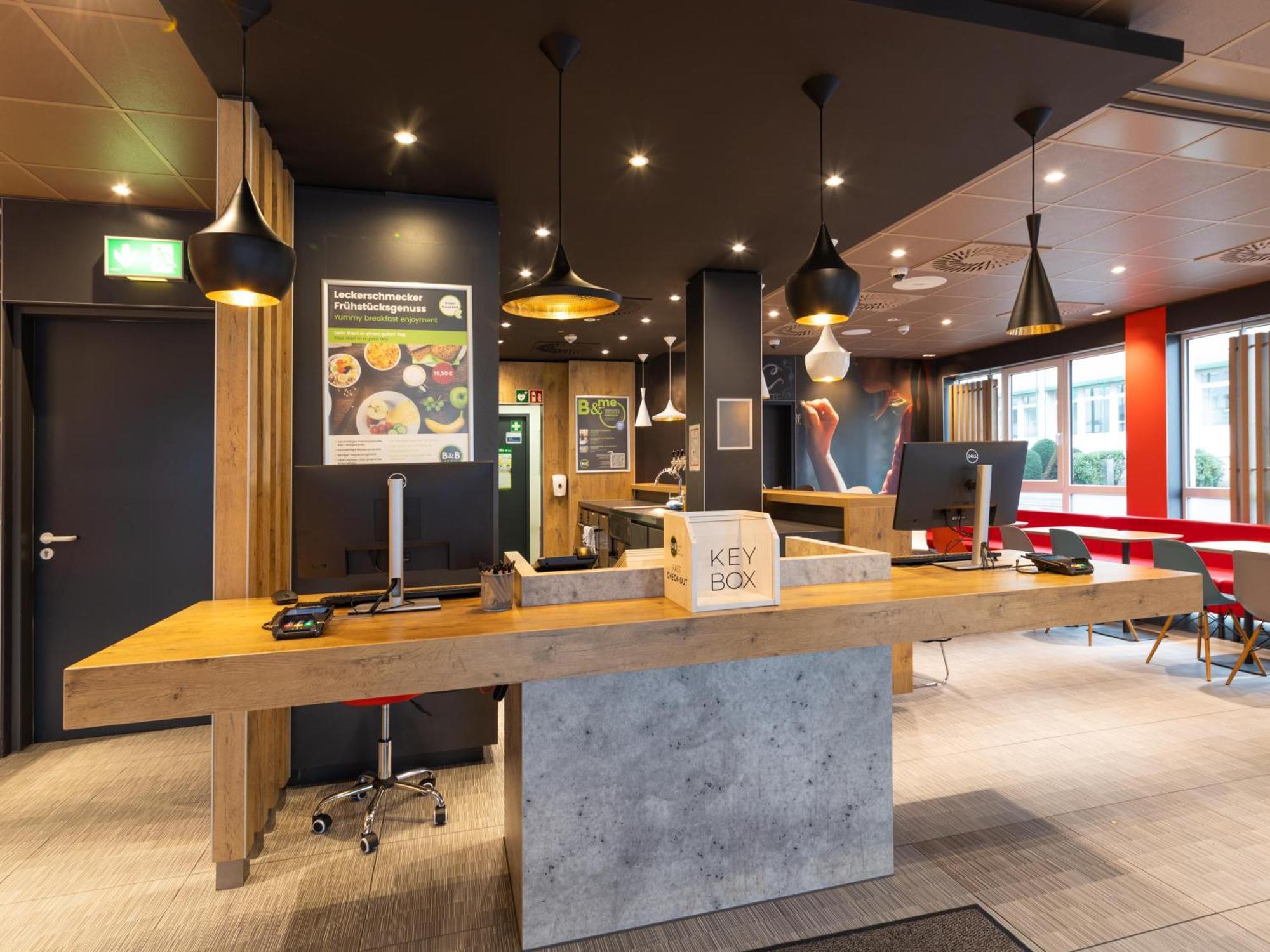 B&B Hotel Wuppertal-City Ngoại thất bức ảnh