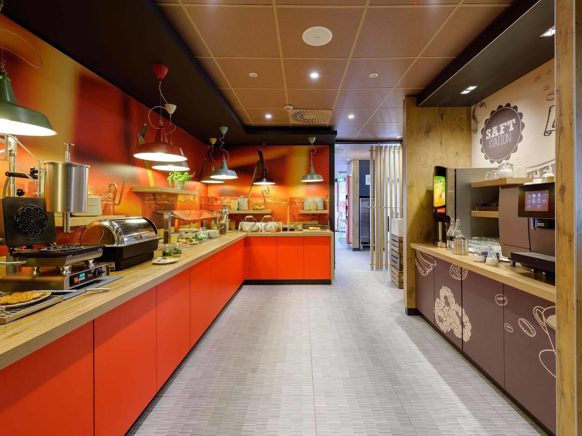 B&B Hotel Wuppertal-City Ngoại thất bức ảnh